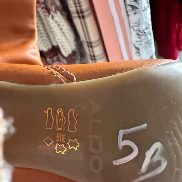 Aldo knee high  genuine leather brown boots - Picture 3 of 8